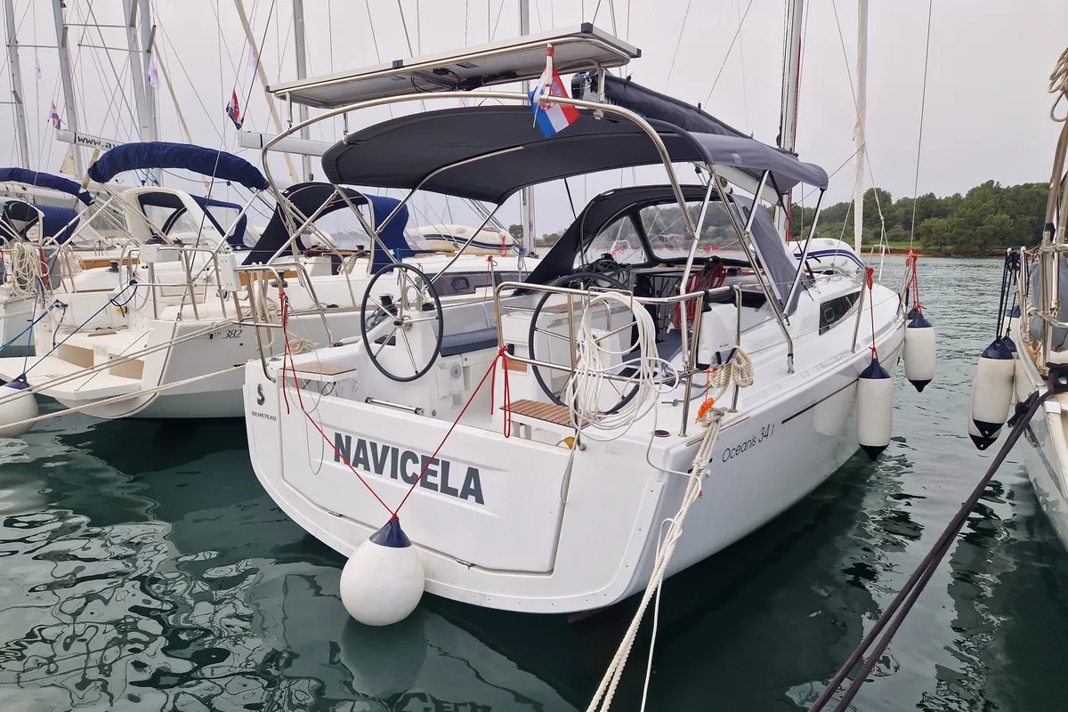 Exterior view of Navicela, a Beneteau Oceanis 34.1 sailboat at Općina Medulin, Croatia