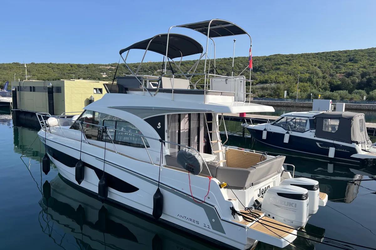 Exterior view of Jean, a Beneteau Antares 11 Fly OB motorboat at Punat, Croatia