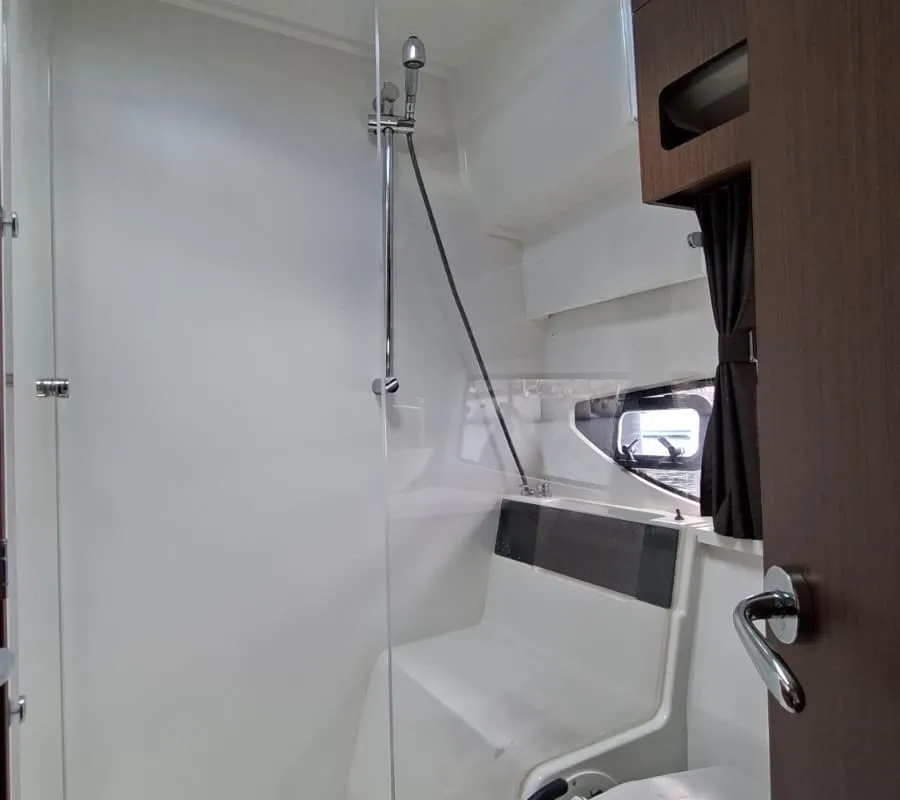 Jean, a Beneteau Antares 11 Fly OB motorboat at Punat, Croatia