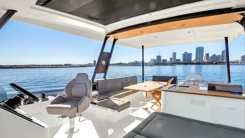 Deck of Red Lyon, a Fountaine Pajot MY5 catamaran at Central Abaco, Bahamas