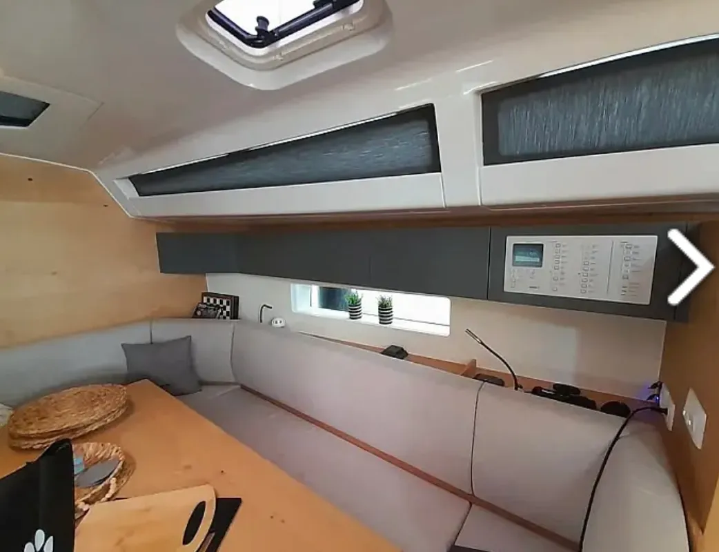 Cabin on UNITY, a Elan Impression 43 sailboat at Municipality of Kalamata, Greece