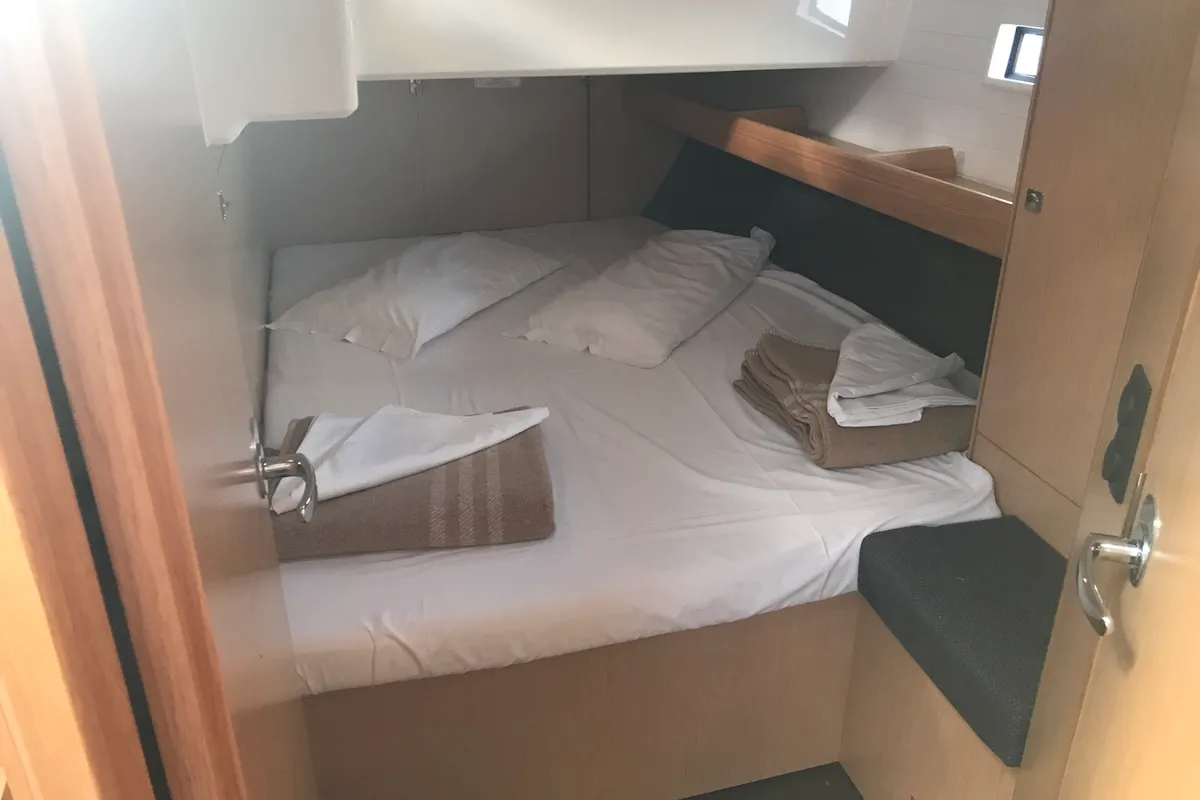 Cabin on Aludra, a Bavaria Cruiser 46 sailboat at Rosignano Solvay, Italy
