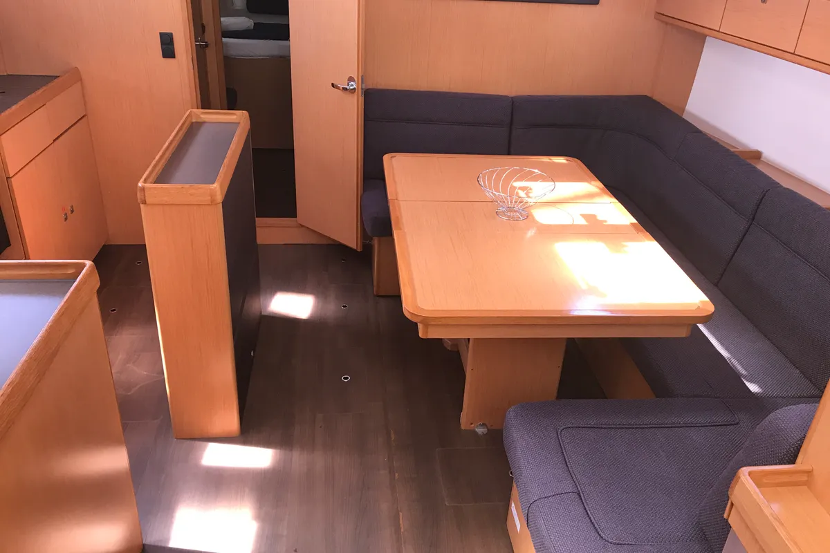 Salon of Aludra, a Bavaria Cruiser 46 sailboat at Rosignano Solvay, Italy