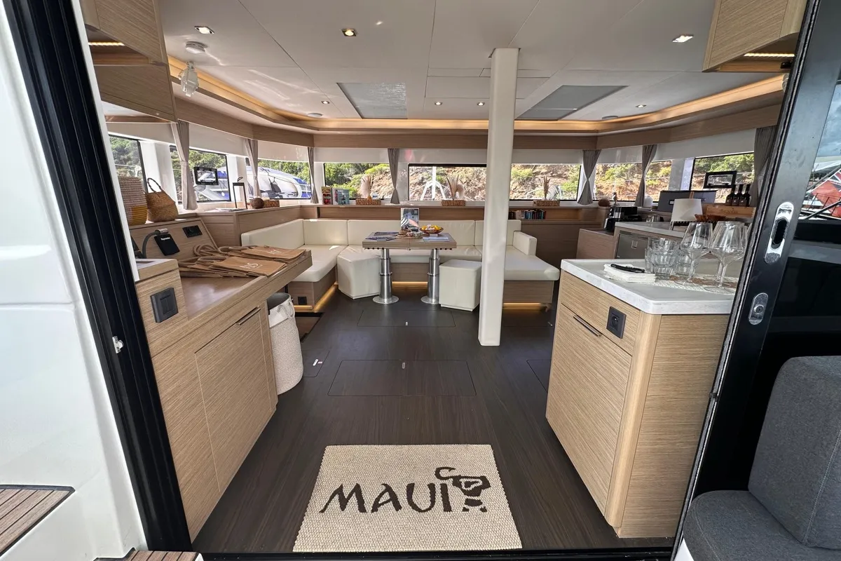 Salon of MAUI (MAR), a Lagoon 55 catamaran at Alameda, United States