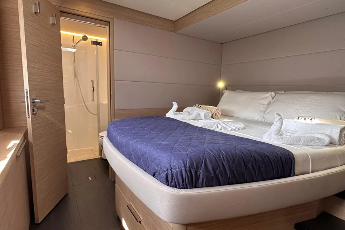 Cabin on MAUI (MAR), a Lagoon 55 catamaran at Alameda, United States