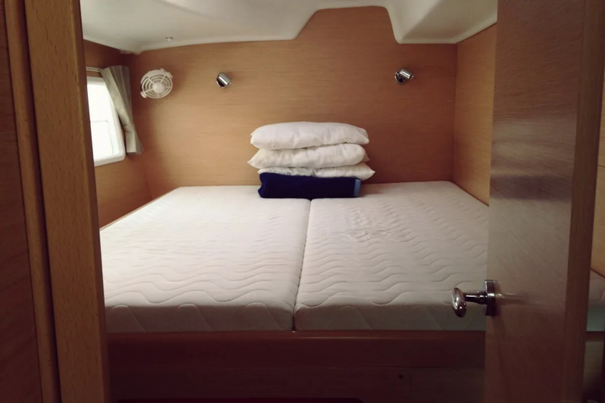 Cabin on Thalassaki, a Lagoon 380 catamaran at Athens, Greece