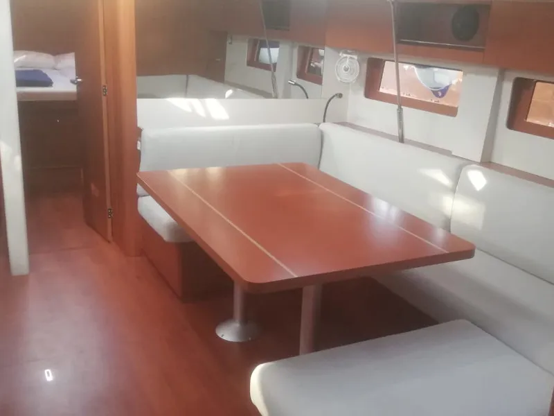 Salon of Belle, a Beneteau Oceanis 51.1 sailboat at Cannigione, Italy