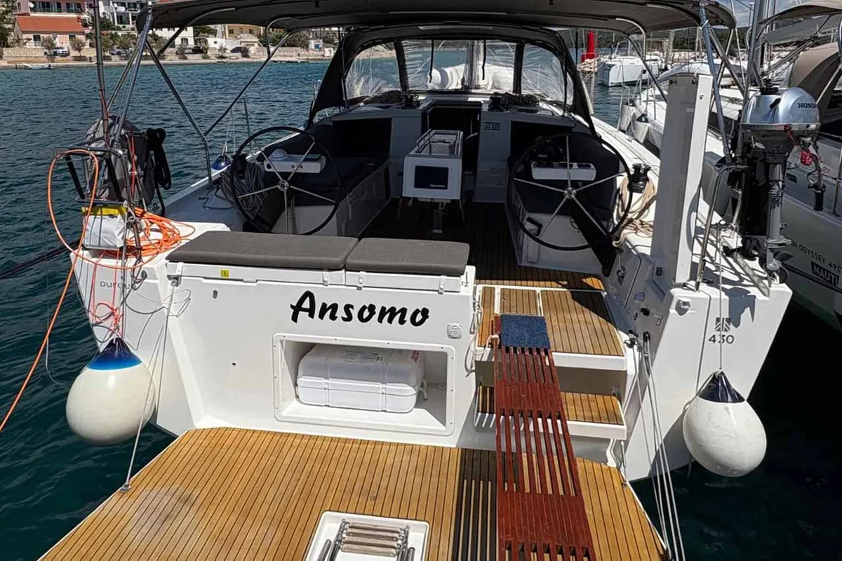 Cockpit of Ansomo, a Dufour 430 sailboat at Jezera, Croatia