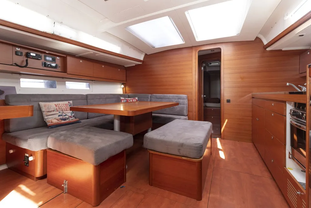 Salon of RUBIN, a Dufour 460 Grand Large sailboat at Port de Pollença, Spain