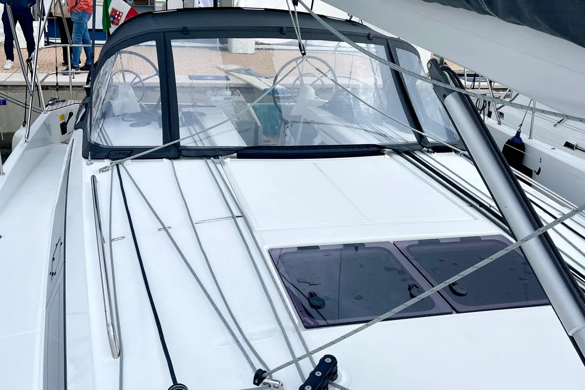 Deck of Colibrì, a Jeanneau Sun Odyssey 410 sailboat at Salerno, Italy