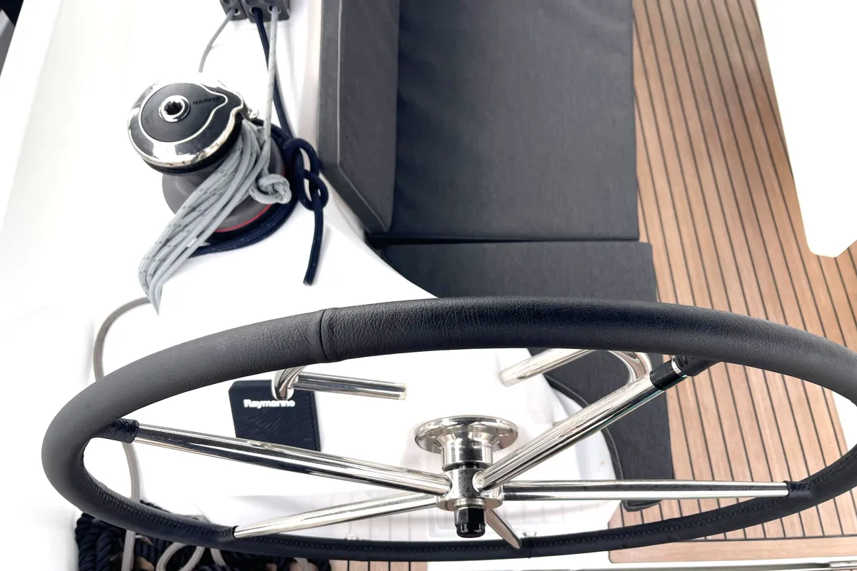 Colibrì, a Jeanneau Sun Odyssey 410 sailboat at Salerno, Italy