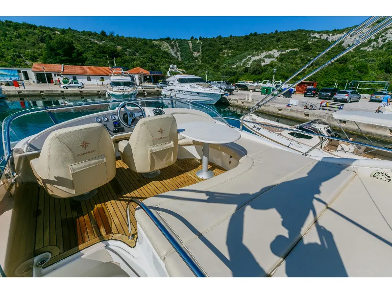 Deck of Dodo, a Prestige 36 Fly motorboat at Primošten, Croatia