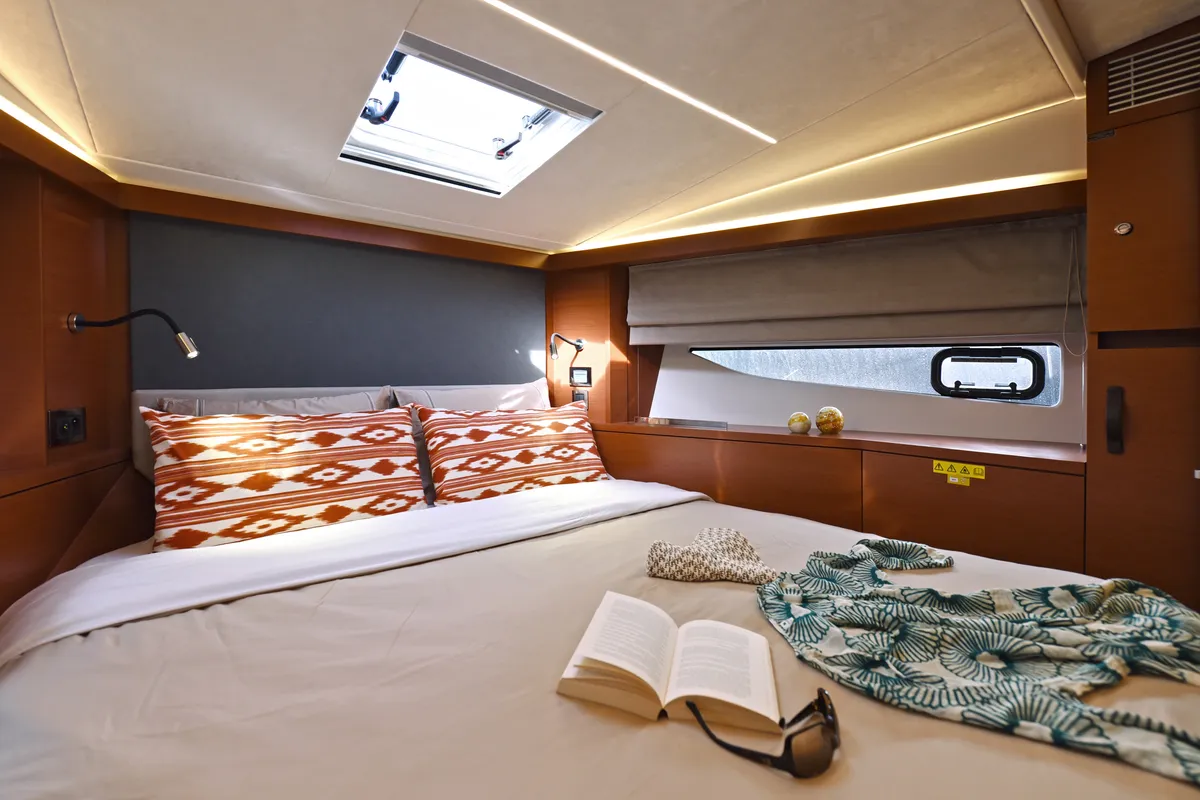 Cabin on My Love II, a Prestige 42 Fly motorboat at Llucmajor, Spain