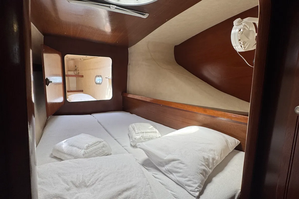 Cabin on Artemis K, a Fountaine Pajot Belize 43 catamaran at Municipal Unit of Lefkada, Greece