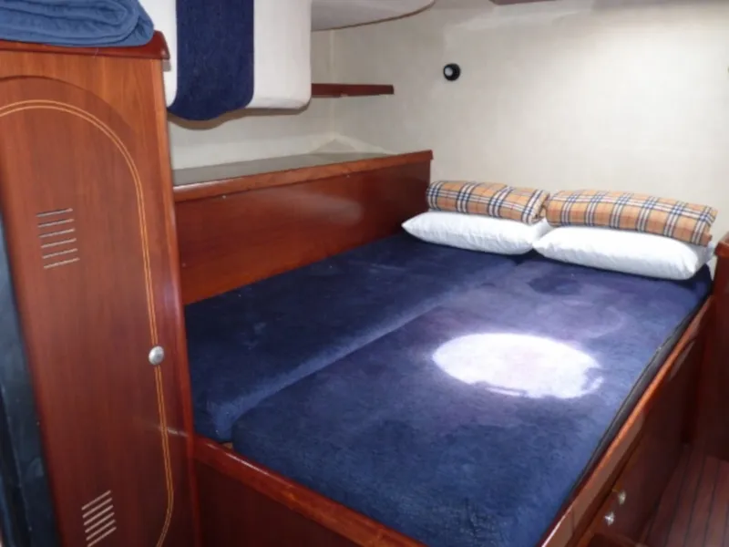 Cabin on Artemis K, a Fountaine Pajot Belize 43 catamaran at Municipal Unit of Lefkada, Greece