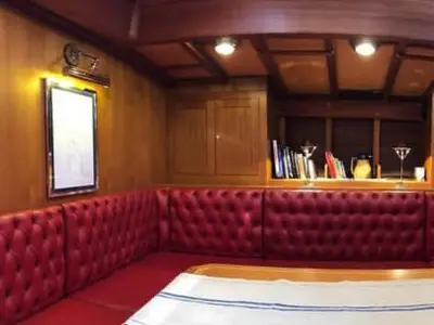 Salon of Clan II, a Gulet Carlini Sciarelli 62.5 sailboat at Syracuse, Italy