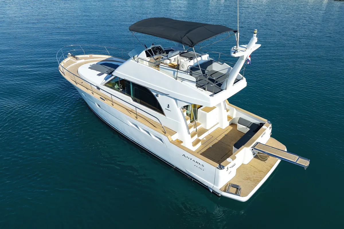 Exterior view of KATANA, a Beneteau Antares 13,80 motor yacht at Općina Sukošan, Croatia