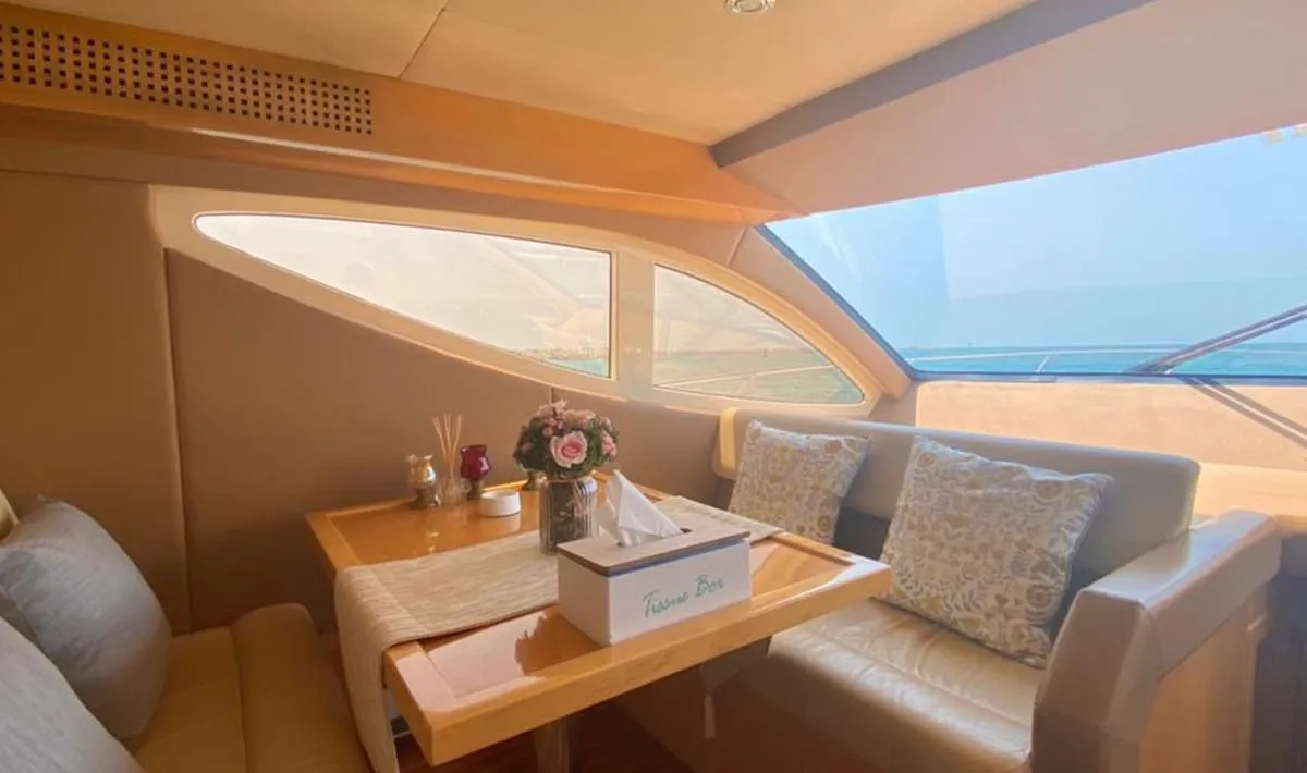 MY STARK, a Gulf Craft Majesty 44 motorboat at Athens, Greece