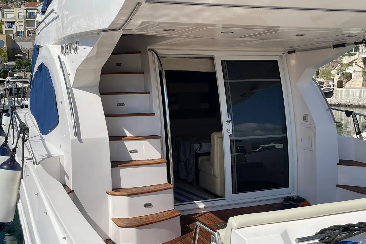 MY STARK, a Gulf Craft Majesty 44 motorboat at Athens, Greece