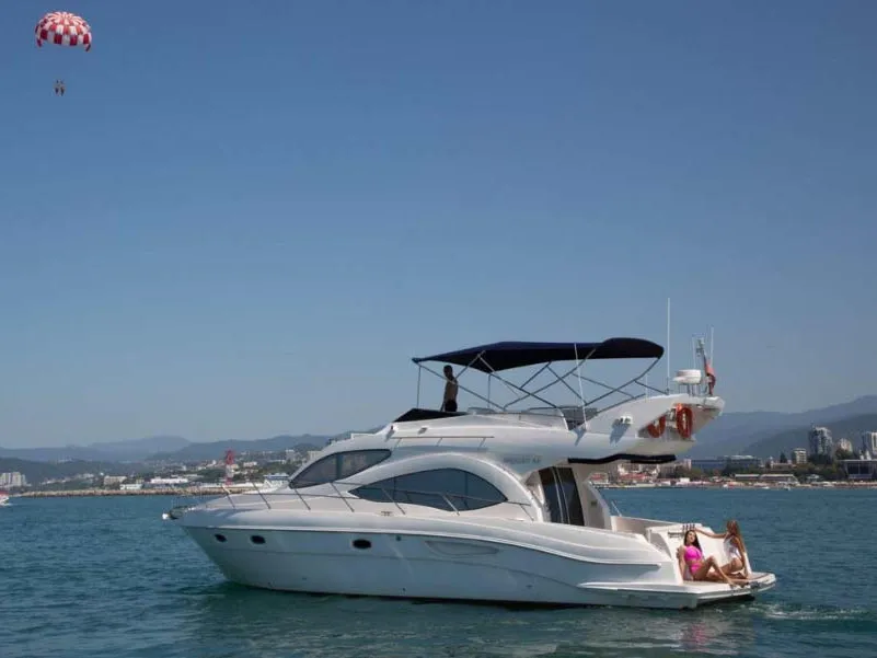 MY STARK, a Gulf Craft Majesty 44 motorboat at Athens, Greece