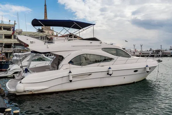 MY STARK, a Gulf Craft Majesty 44 motorboat at Athens, Greece