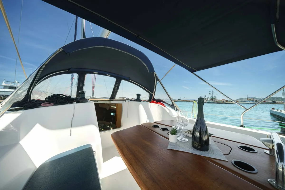 Deck of Ema, a Jeanneau Sun Odyssey 42i sailboat at Tribunj, Croatia