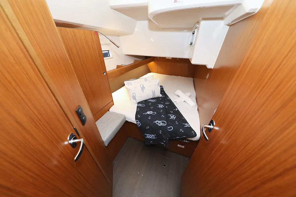 Cabin on Rubin, a Bavaria Cruiser 46 sailboat at Grad Biograd na Moru, Croatia