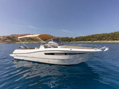 Exterior view of 275321ML, a Atlantic Marine Sun Cruiser 730 motorboat at Mali Lošinj, Croatia