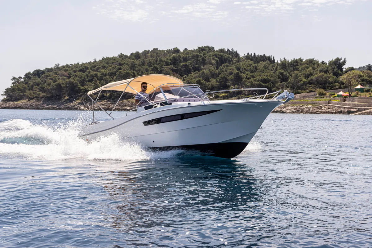 Exterior view of 275321ML, a Atlantic Marine Sun Cruiser 730 motorboat at Mali Lošinj, Croatia
