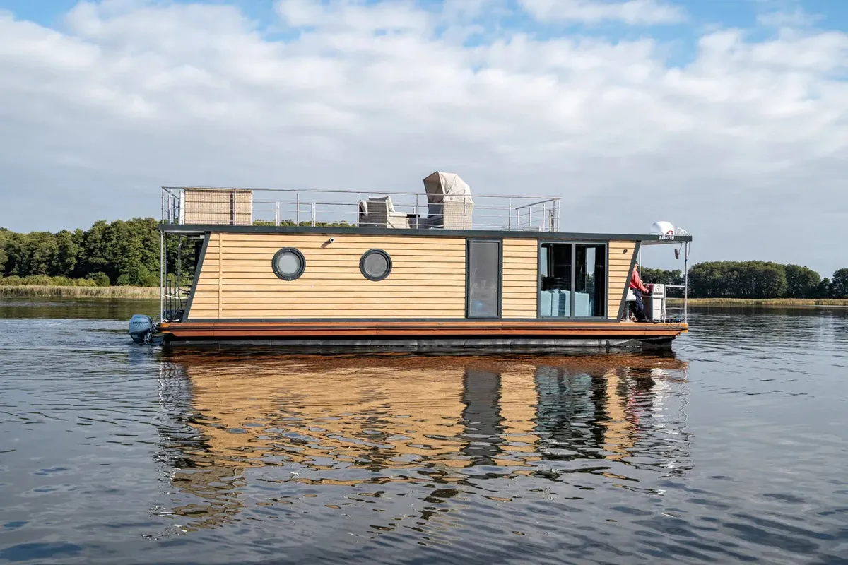 Liberty, a Woma D13 motorboat at Fürstenberg/Havel, Germany