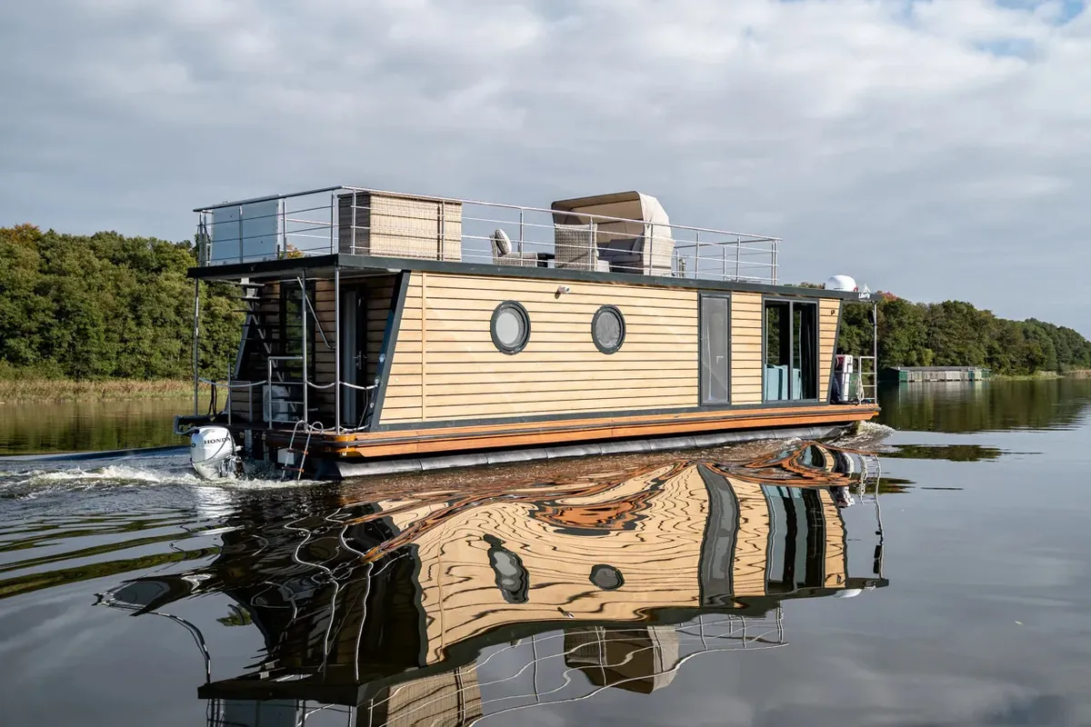 Liberty, a Woma D13 motorboat at Fürstenberg/Havel, Germany