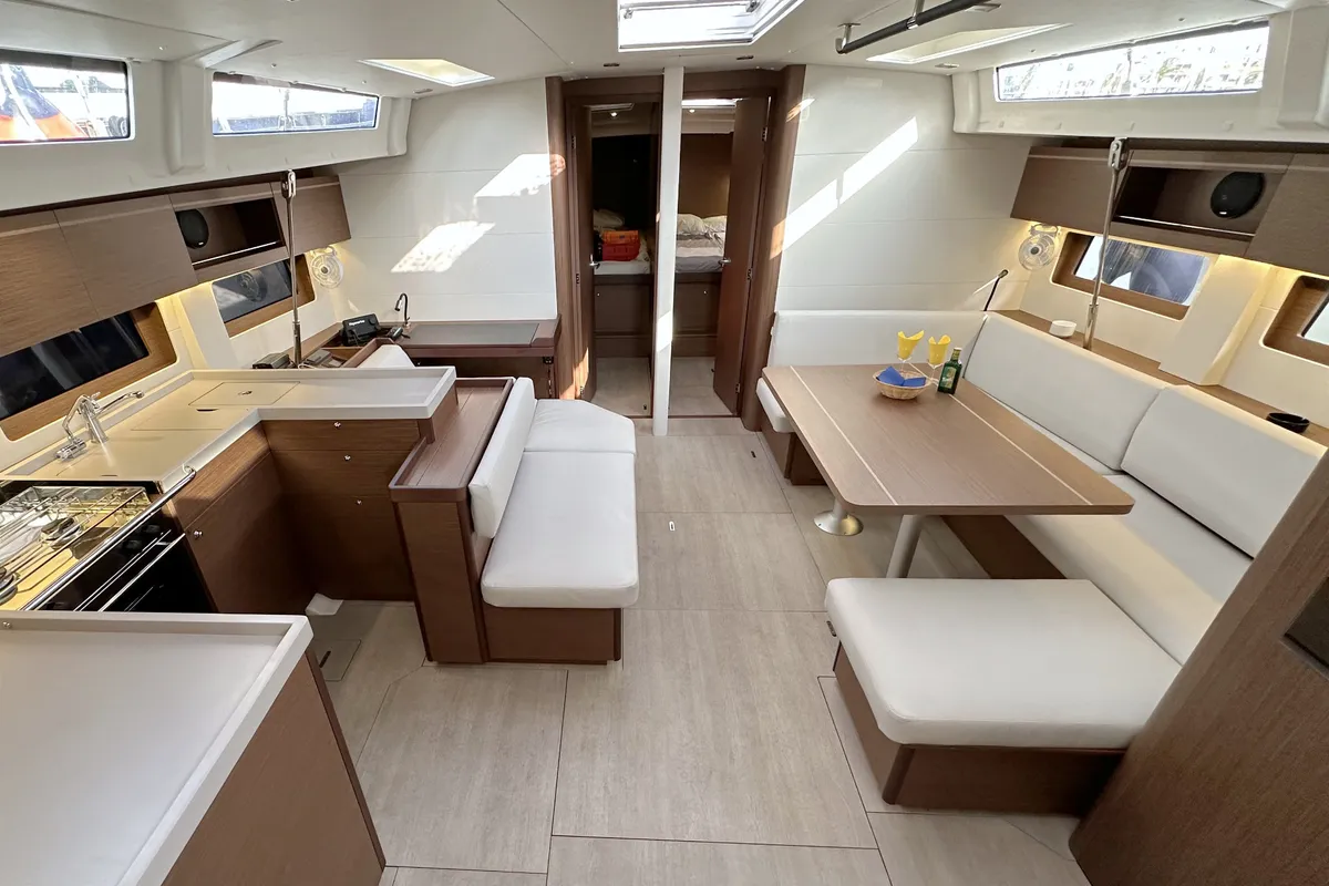 Salon of Flipper, a Beneteau Oceanis 51.1 sailboat at Palma de Mallorca, Spain