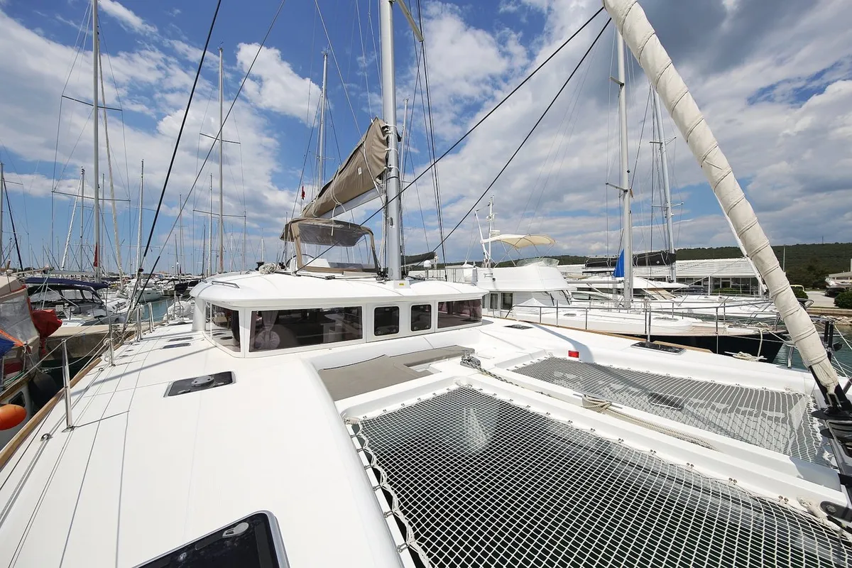 Deck of Ladies And Gentlemen, a Lagoon 450 catamaran at Općina Sukošan, Croatia