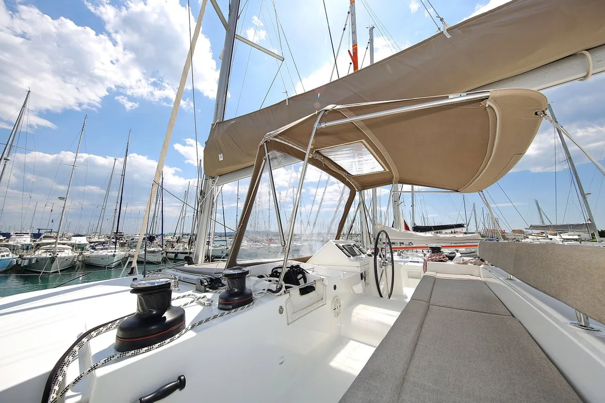 Cockpit of Ladies And Gentlemen, a Lagoon 450 catamaran at Općina Sukošan, Croatia