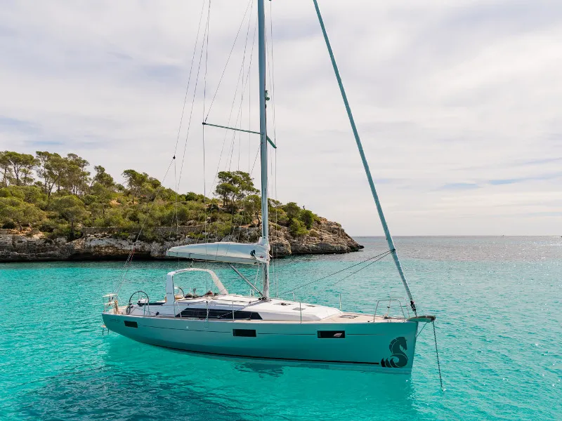 Exterior view of Niriis, a Beneteau Oceanis 41.1 sailboat at Athens, Greece
