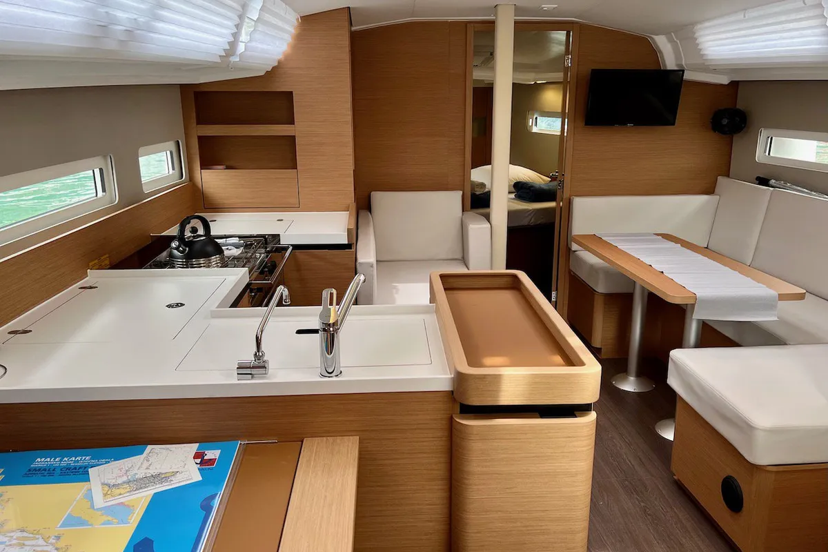 Cabin on Thalia, a Jeanneau Sun Odyssey 410 sailboat at Grad Pula, Croatia