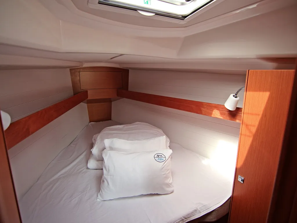 Cabin on Lucy, a Bavaria Cruiser 34 sailboat at Sukošan, Croatia