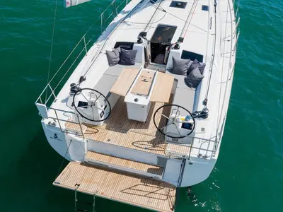 Deck of Sunsail Oceanis 40.1 Premium, a Beneteau Oceanis 40.1 sailboat at Procida, Italy