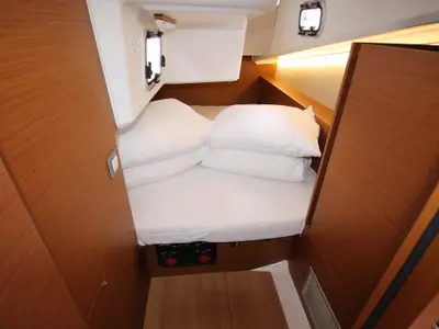 Cabin on Aurora, a Jeanneau Sun Odyssey 380 sailboat at Grad Biograd na Moru, Croatia