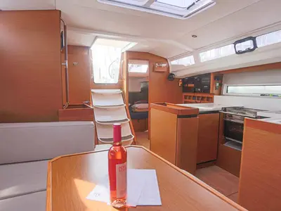 Salon of Lazy River, a Jeanneau Sun Odyssey 440 sailboat at Palma de Mallorca, Spain