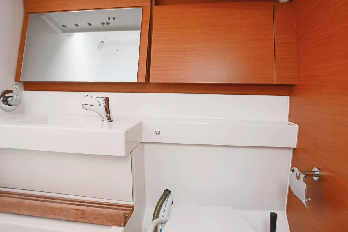 Head on Lazy River, a Jeanneau Sun Odyssey 440 sailboat at Palma de Mallorca, Spain