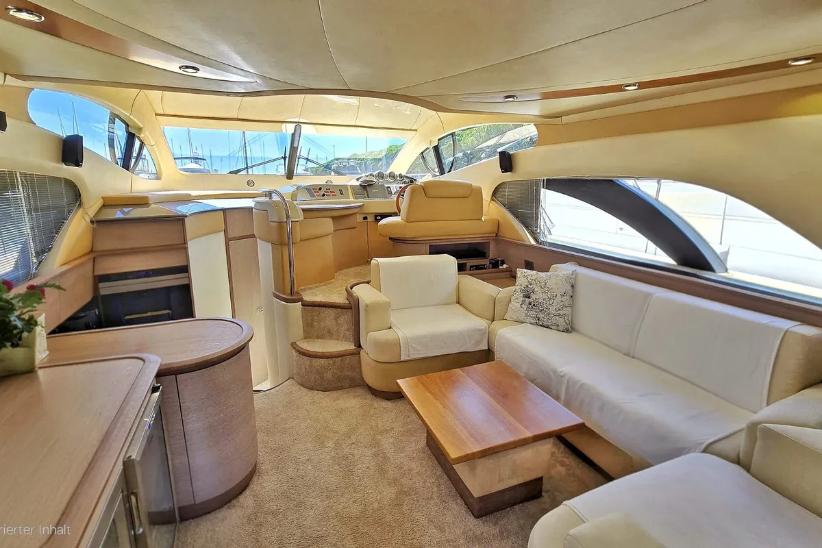 Salon of Lena, a Azimut 50 Flybridge motor yacht at Lignano Sabbiadoro / Lignan, Italy