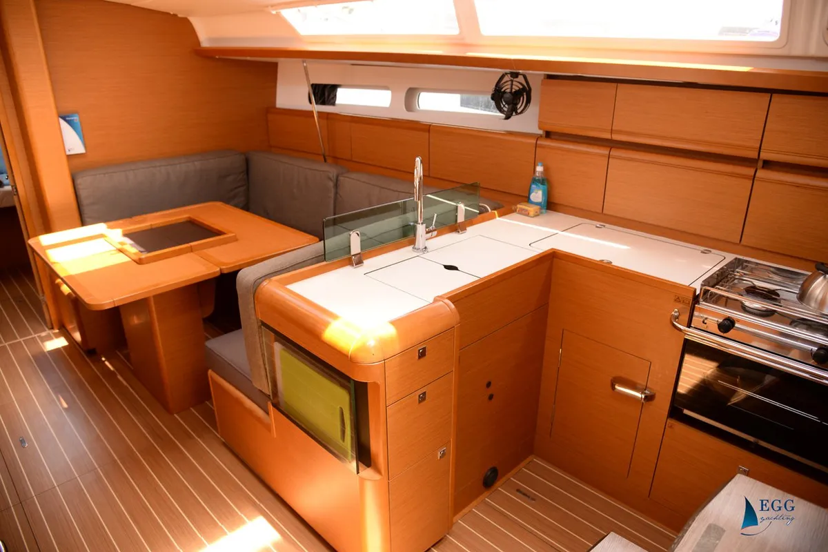 Galley of Feeling Fine, a Jeanneau Sun Odyssey 419 sailboat at Marmaris, Turkey