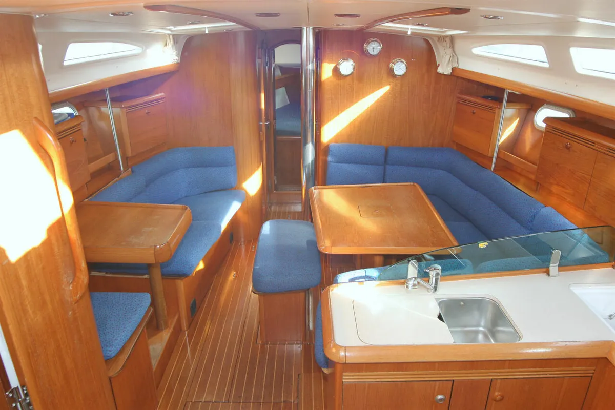 Salon of Baltic Sun, a Jeanneau Sun Odyssey 43 sailboat at Flensburg, Germany
