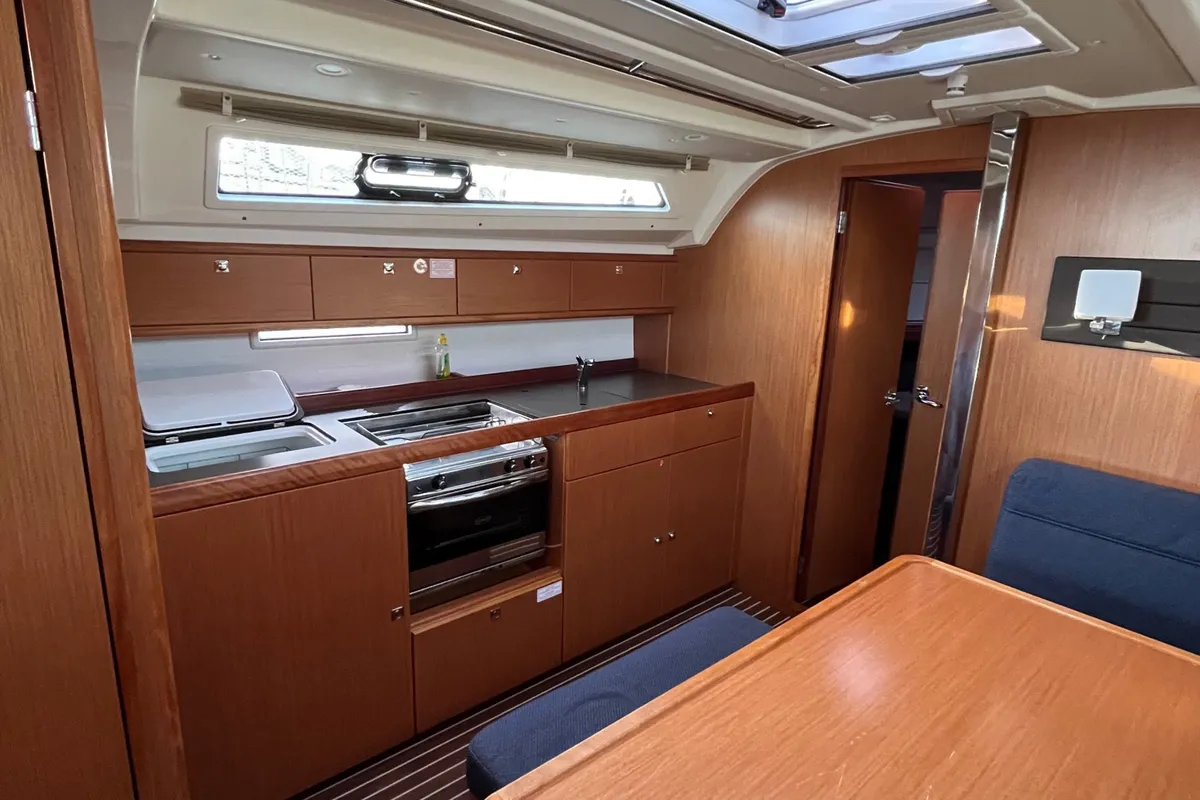Salon of VILMA, a Bavaria Cruiser 41 sailboat at Općina Sukošan, Croatia
