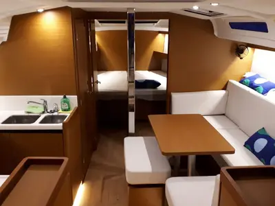 Galley of Obi Wan Kenobi, a Jeanneau Sun Odyssey 440 sailboat at Nettuno, Italy