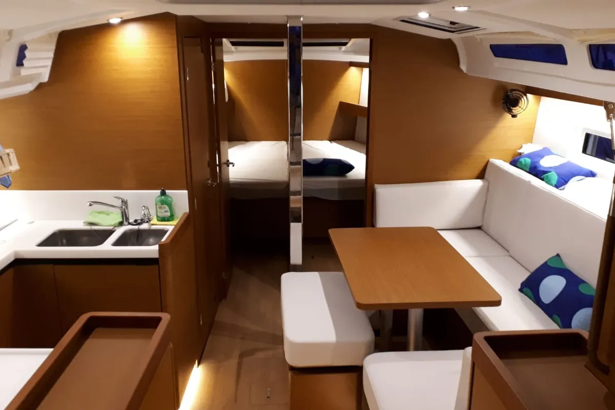 Galley of Obi Wan Kenobi, a Jeanneau Sun Odyssey 440 sailboat at Nettuno, Italy