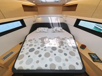 Cabin on Prima Vera, a Hanse 460 sailboat at Općina Sukošan, Croatia