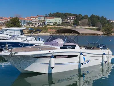 No Name, a Pacific Craft 750 Sun Cruiser motorboat at Grad Pula, Croatia