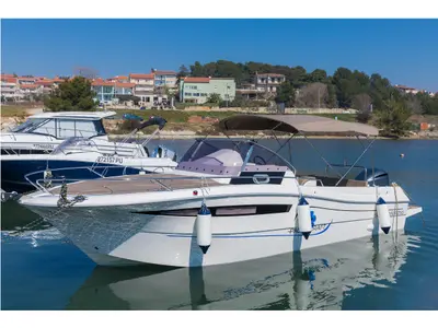 No Name, a Pacific Craft 750 Sun Cruiser motorboat at Grad Pula, Croatia